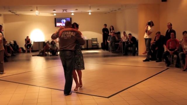 Viktoria Lizunova and friends, Moscow, Milonga "Le Cate", 18.09.2009 смотреть онлайн