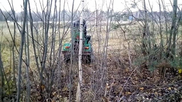Самодельный минитрактор , трелёвка леса. смотреть онлайн