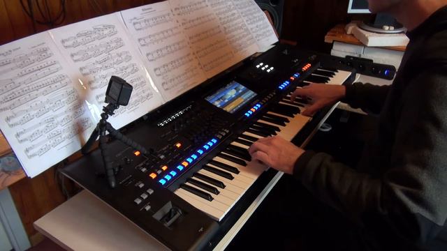Delivrance by Vangelis in live on Yamaha Genos смотреть онлайн