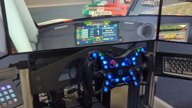 Sim Racing Rig Tour 2024 смотреть онлайн