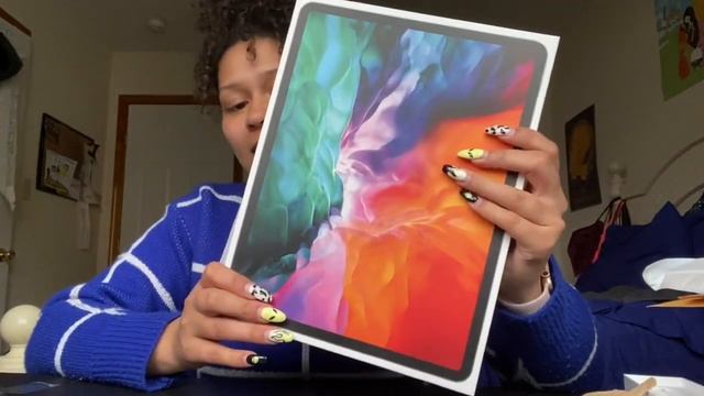 THE iPAD PRO SAGA | iPAD PRO 2020 12.9IN UNBOXING, ACESSORIES, DRAMA and MORE смотреть онлайн