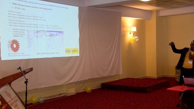 Fast forwarding VLANs and RoMon management on MikroTik Point-to-Point radio смотреть онлайн