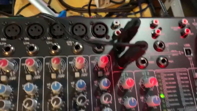 Thử Effect Vocal - Allen&heath ZED60-14FX - Gọi để lấy giá tốt - 0989352517 смотреть онлайн