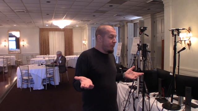 Gear Rundown - MultiCam Video Shoot to Zoom смотреть онлайн