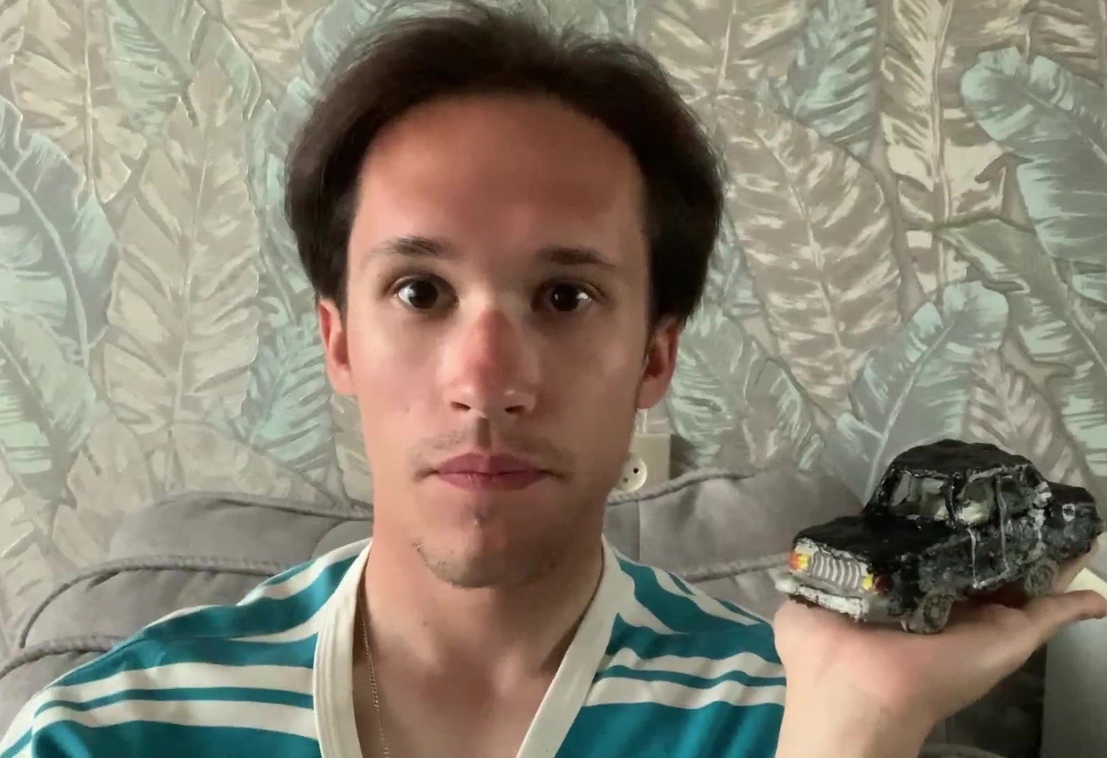 Внеплановый выпуск: леплю модель ГАЗ-3102 смотреть онлайн