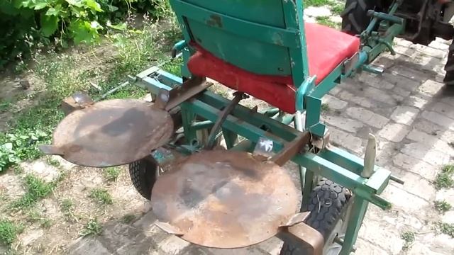 Роторная косилка. Транспортное положение смотреть онлайн