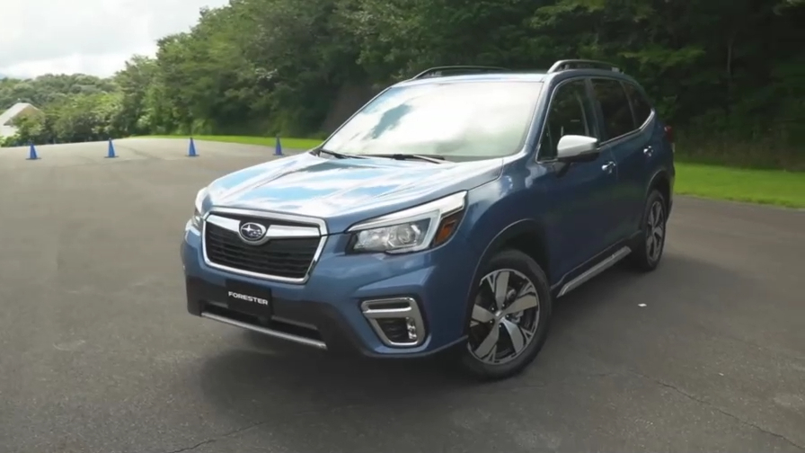 Новый 2019 Subaru Forester - внедорожный тест-драйв,интерьер, экстерьер смотреть онлайн