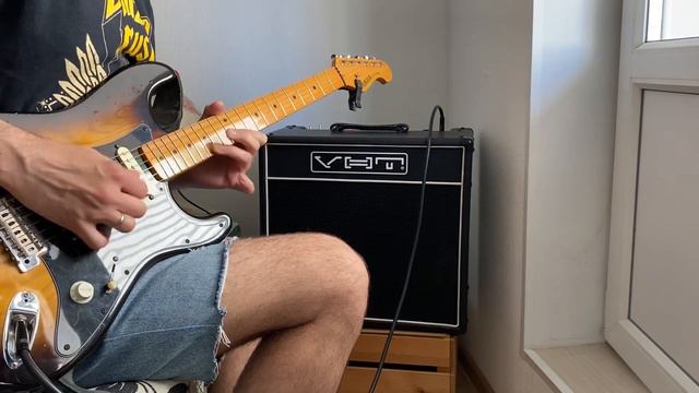 Celestion G12M Greenback vs G12H 30 Anniversary смотреть онлайн