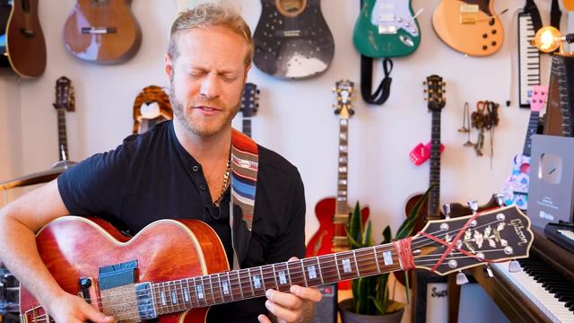BLUES GUITAR (in minor) смотреть онлайн