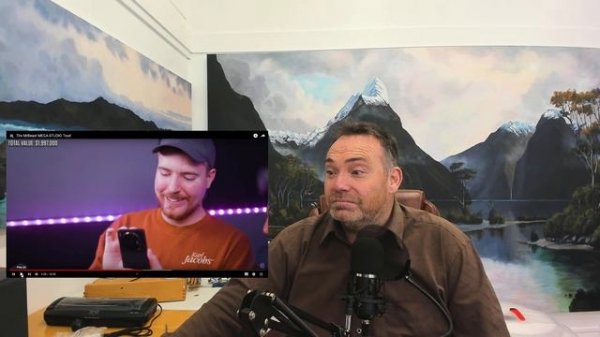 The MrBeast MEGA-STUDIO Tour! Mr Beast Reacts and Mr Beast Gaming STUDIOS #usa #mrbeast #studioenvy