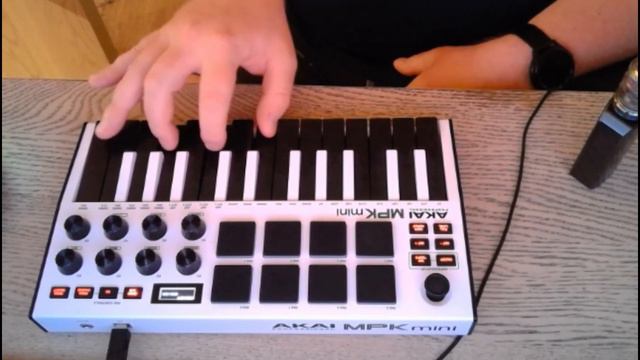 Cover - Blue Juice - Still learning the MIDI controller. смотреть онлайн