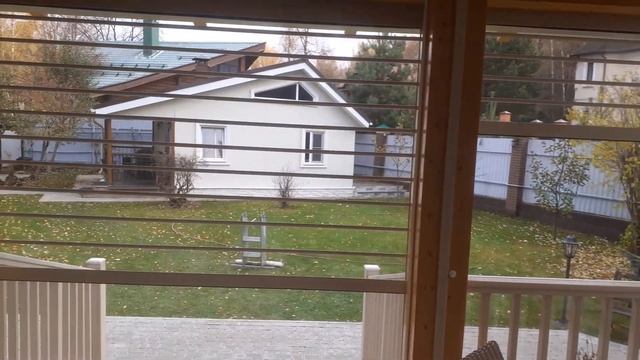 Прозрачные рольставни на веранду. Вид с веранды смотреть онлайн
