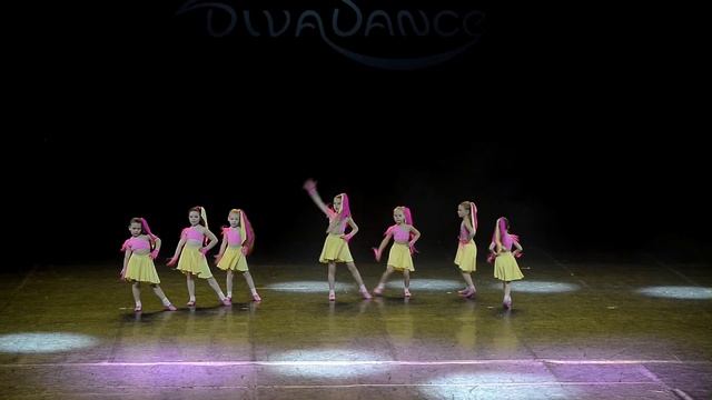 Bongo Cha-cha-cha детская современная хореография школа Divadance смотреть онлайн