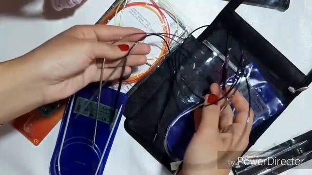 ЧТО В МОИХ ПРОЕКТНЫХ СУМКАХ?! Мега крутые летние процессы. Вязание . Рынашко смотреть онлайн