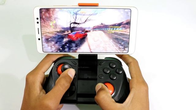 Redmi 5 vs Redmi 4 Comparison and My Opinion Which one is better Not a Review in Hindi смотреть онлайн