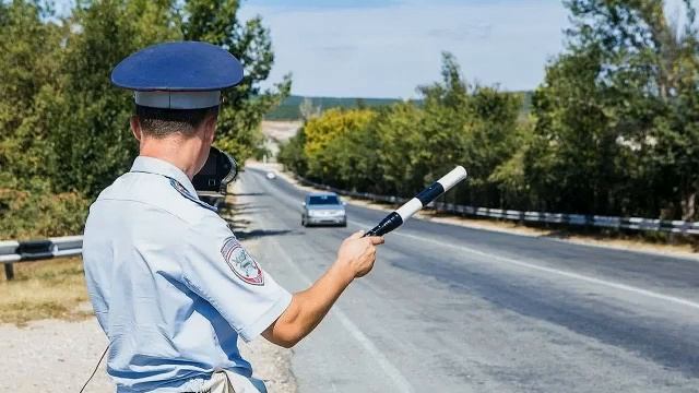 3 хороших совета, которые снизят шансы быть остановленным ГИБДД . смотреть онлайн