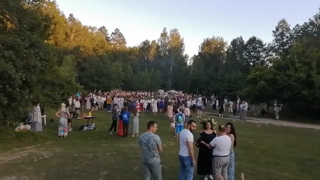 Путешествие на фестиваль в Золотаревке. Игра - парни похищают девушек. смотреть онлайн