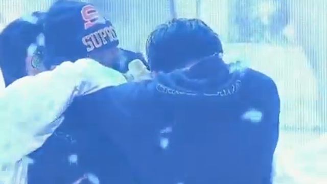 Wonwoo crying in Carat Land 2023😭 #wonwoo #mingyu #dk #the8 #seventeen #carat #viral#video#caratlan смотреть онлайн