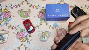 Кнопочный мобильный телефон раскладушка с двойным экраном для пожилого человека YEEMI