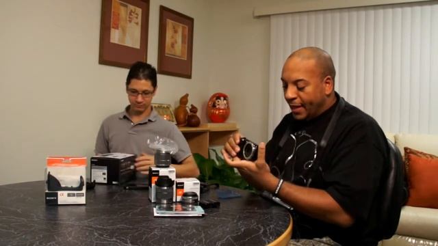 Sony Alpha NEX-5 Unboxing смотреть онлайн