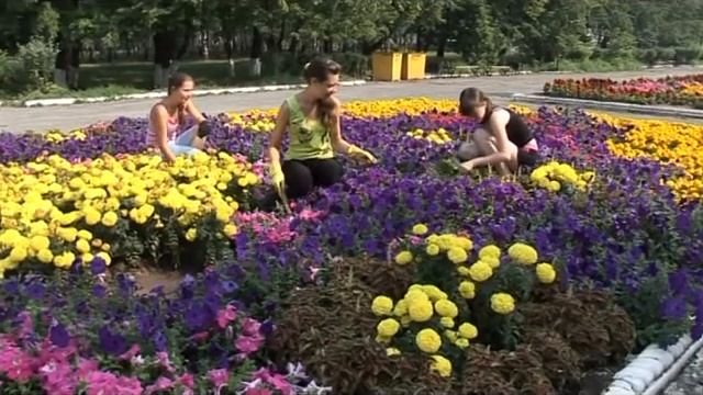 Берёзовский-цветущий город.avi смотреть онлайн