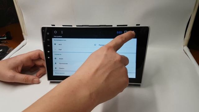 ШТАТНОЕ ГОЛОВНОЕ УСТРОЙСТВО HONDA CR V 2007-2012 НА ANDROID 7.1 CARDROX CD-4015 смотреть онлайн