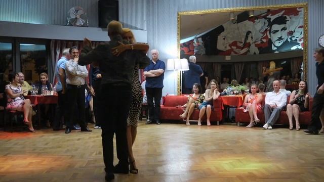 Odbijany Urodzinowy ELI, Grande Milonga смотреть онлайн