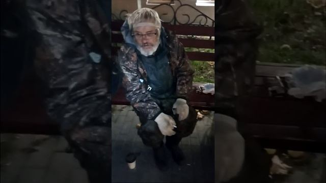 Как я Помог Бездомному #творидобро смотреть онлайн