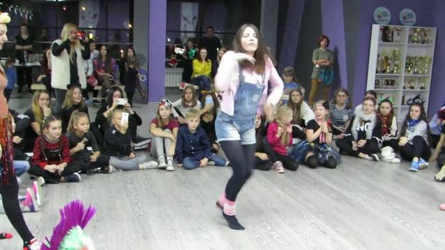 HOME PARTY, DANCE BAZA FISH & BONES 80 смотреть онлайн