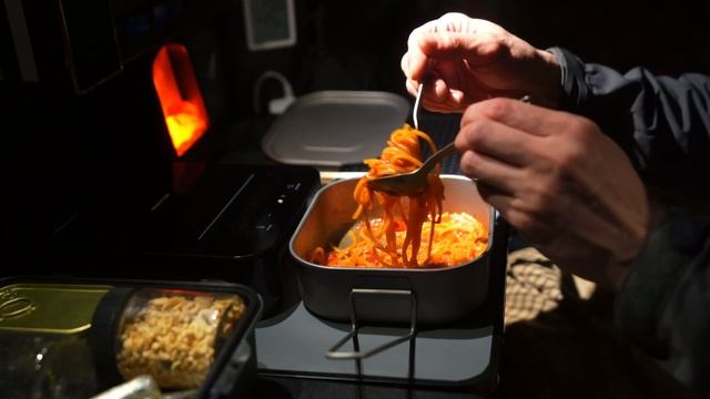 Death Valley Solo Car Camp in Wild Jungle | Land Rover New Defender 110 MODS смотреть онлайн