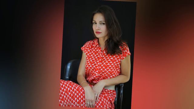 Evgeniya Brik Biography, Age, Weight, Relationships смотреть онлайн