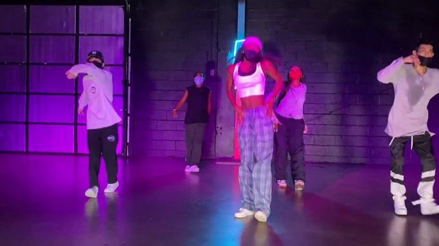 "Rock Wit U" Ashanti- Grashuss Arie Choreography- ElectrikCITY Dance Movement смотреть онлайн