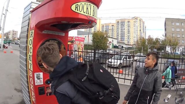 Как бесплатно бить грушу в автомате ROCKY BOXER. ЛАЙФХАК смотреть онлайн