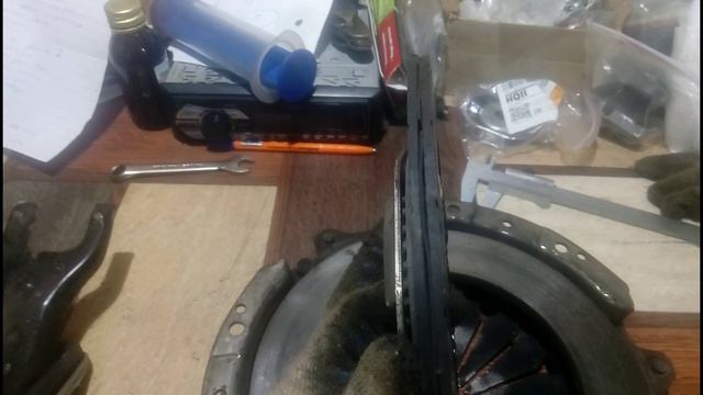 Сцепление сакс или валео для нивы шевроле.