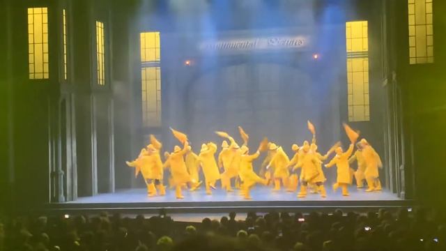 Singing in the Rain, Musical смотреть онлайн