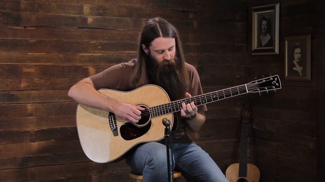 Goodall Traditional Baritone - Bearclaw Sitka & Indian Rosewood смотреть онлайн