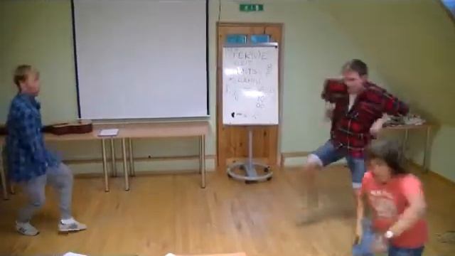 KING OF POP LOCKING!