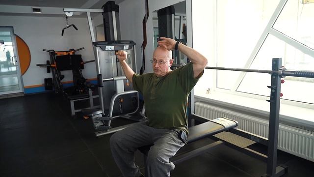 Как укрепить суставы? Колени, плечи, локти в тренажерном зале смотреть онлайн