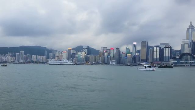 ONE DAY IN HONG KONG смотреть онлайн