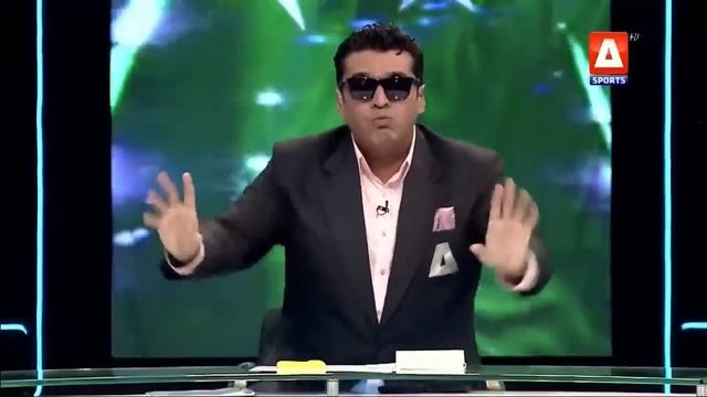 YESSS! We're into the FINAL ???!!! It's time for some Bhangra and why not! смотреть онлайн