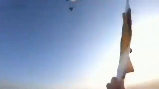 Неудачный прыжок с парашютом смотреть онлайн