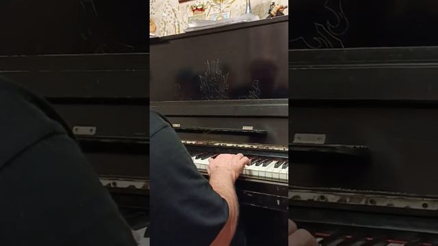 музыкальная композиция "Я тоскую", автор и исполнитель Георгий Савченко. смотреть онлайн