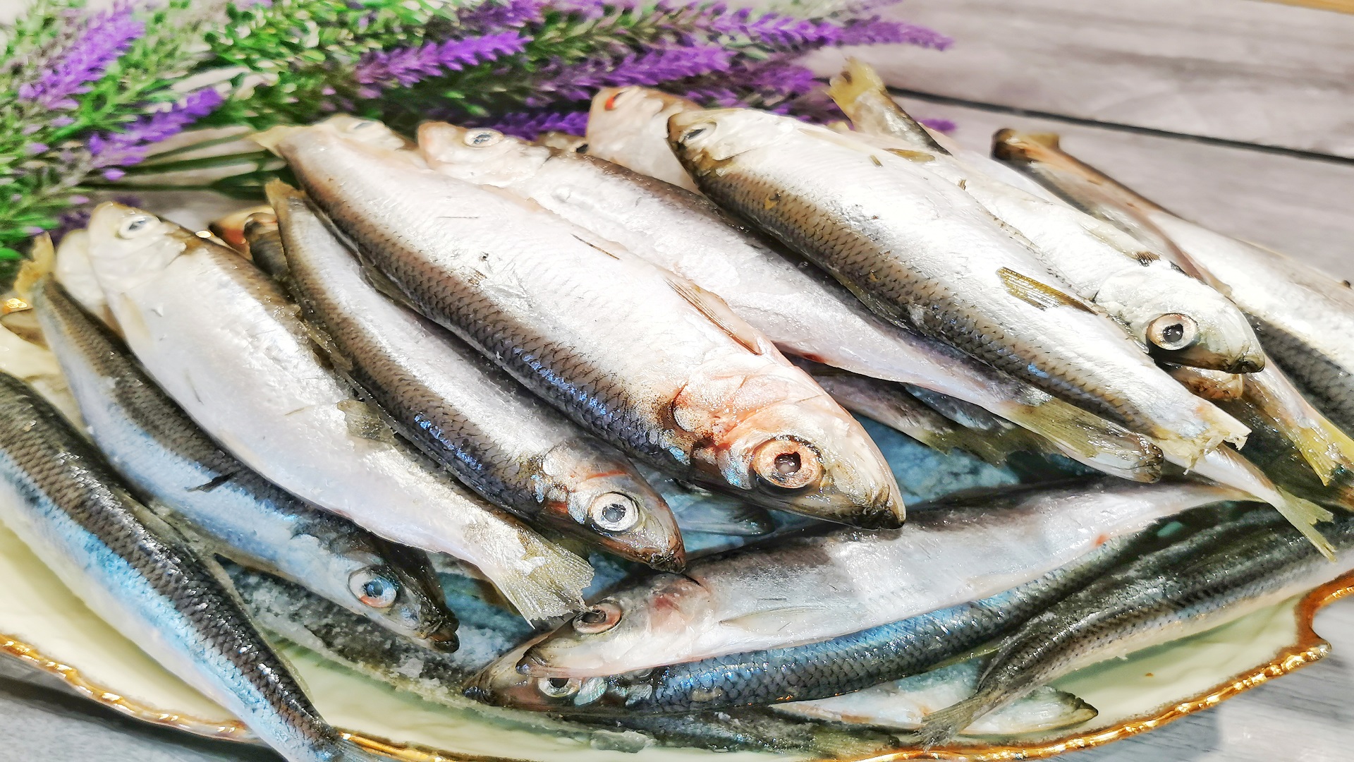 Беру самую дешёвую? РЫБУ и получаю БЛЮДО на МИЛЛИОН.Как экономить деньги на КИЛЬКЕ Я НЕ ПОВЕРИЛА! смотреть онлайн