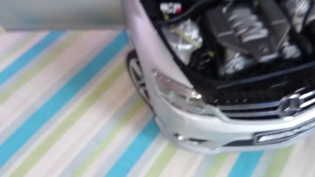 Mercedes CL63 Autoart & Mercedes SLS 1/18 смотреть онлайн