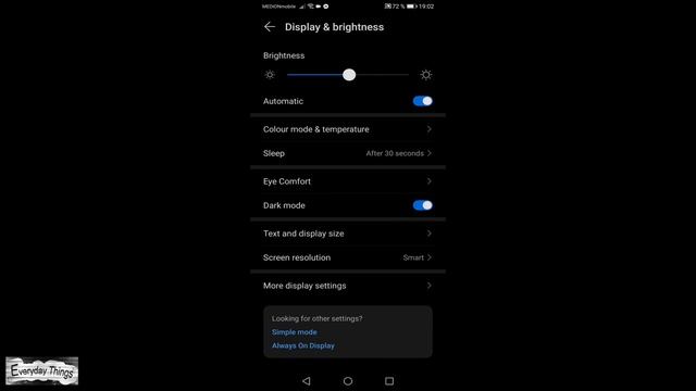 How to turn on or off Dark Mode on your Huawei Smartphone смотреть онлайн