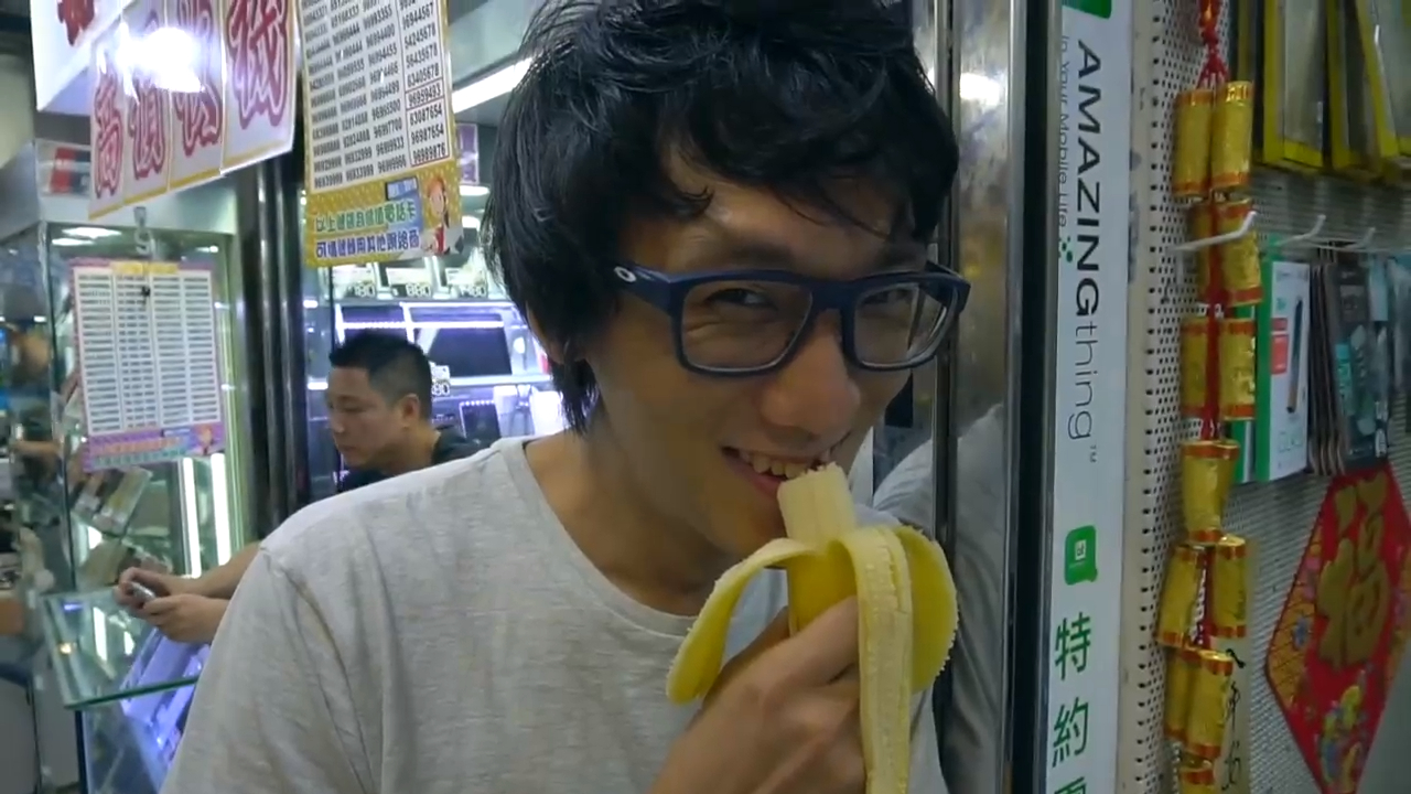 Рынок электроники в Гонконге. Официальный магазин.