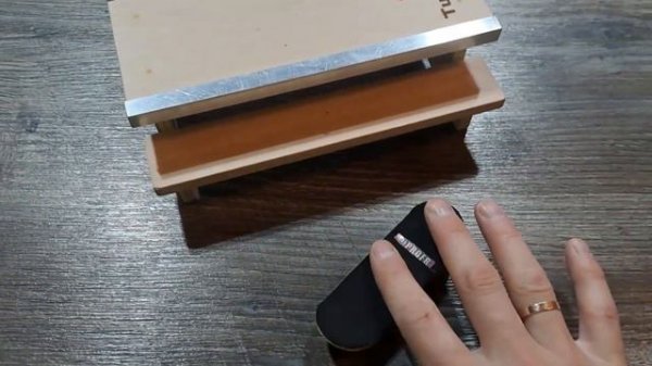 Фингерборд за 300р против профессионального фингербода