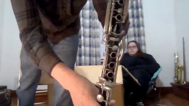 Unboxing 20+ clarinets! смотреть онлайн