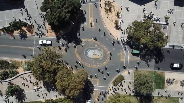 Bike Roundabout Drone Footage 10x Timelapse UC Davis Silo 2018-26-09 смотреть онлайн