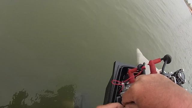 Мотор TITAN TP30AWHS Клон (Ямаха 30) Выбраковка неисправной катушки смотреть онлайн